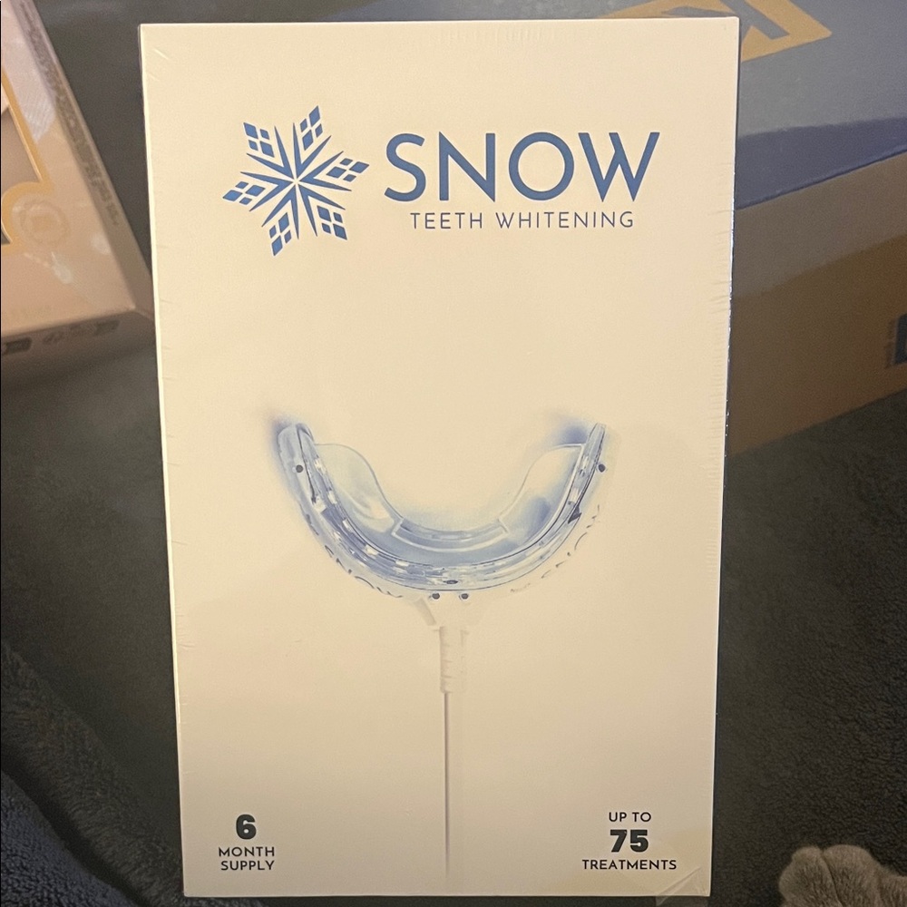 Snow Teeth Whitening Kit